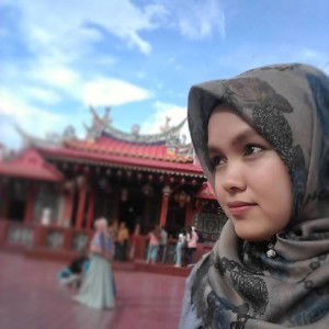 Elsa Sisri Aryona profile icon