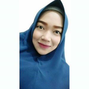 Susi Purwina S profile icon