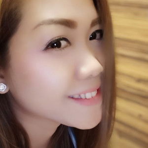 Nathasa Phansiriwet profile icon