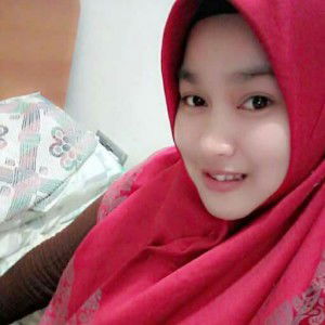 Ria Santi profile icon