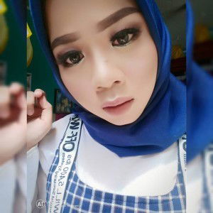 Indriani Ayuning Putri profile icon