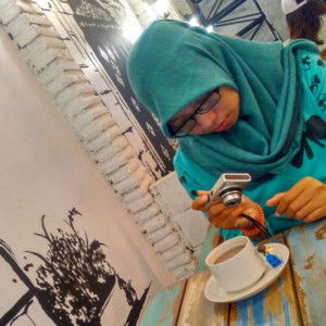 Emma Vixel profile icon