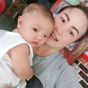 Aulaipron Khamsomsri profile icon