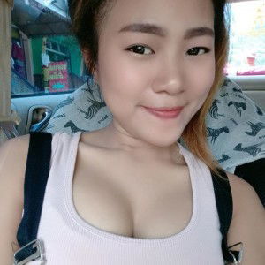 พอ 'อ พลอย 'ย profile icon