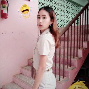 Honeyy Moon profile icon