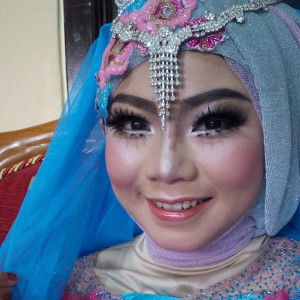 Hanifah Nuraeny profile icon