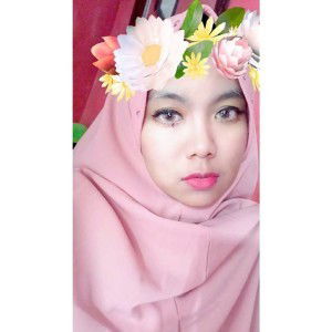 Trilia Putri profile icon