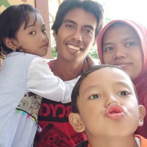 Santri Asram A Roja profile icon