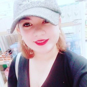 Zoe Quinn Lewis profile icon