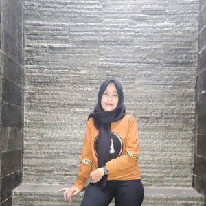 Tria Andriani profile icon