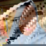 Dewi Rahmawati profile icon