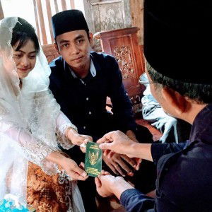 Ria Wid'jayaa profile icon