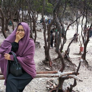 Anisa senja profile icon