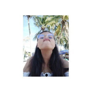 อุ๊ 'อุ๋ยขนมปังกรอบ โธ่อีดอกอร่อยจังเลย. profile icon