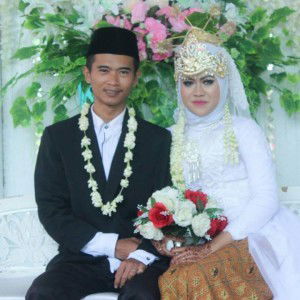 Dery Ombak Alpiina profile icon