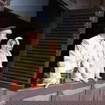 Vhia Devia profile icon