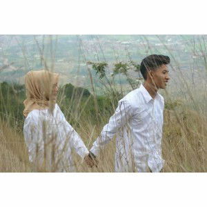 DewiNuraeni profile icon