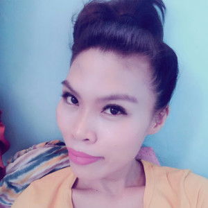 Mhyre Dinel profile icon