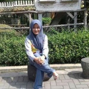 Siti Holilah profile icon