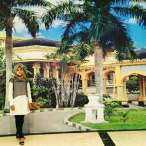 Ayu Yolanda profile icon