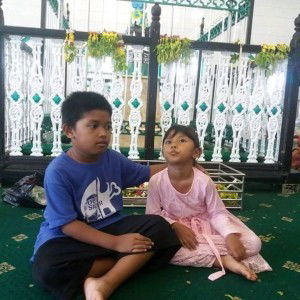 Fitri Ani profile icon