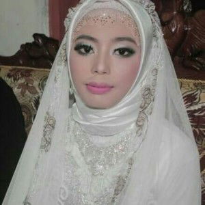 Ayu Andira profile icon