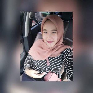 Rahma Putri Apriani profile icon