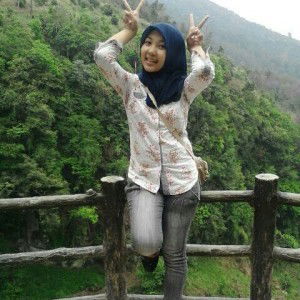 merisa dyah wahyuni profile icon