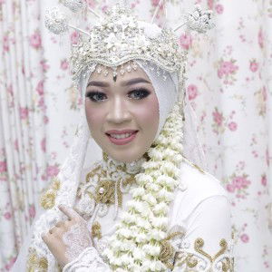 Widya Octa Ryanti profile icon