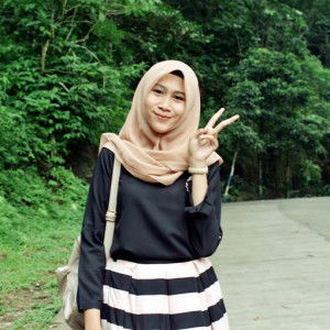 Khoirotin Nisa profile icon