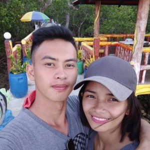 Mary Xyrine Romalliv profile icon