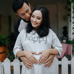 Maudy Ch Saputri profile icon