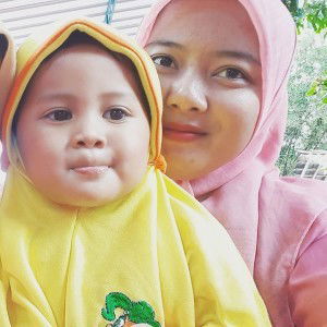 RhiNa Danang profile icon