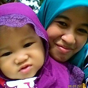 Lia Isnaini profile icon