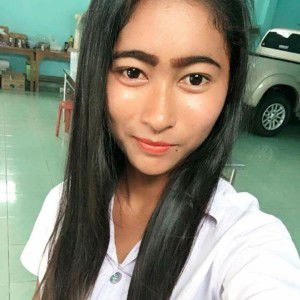 รุ้ง'งง ริ้ง'งงง profile icon