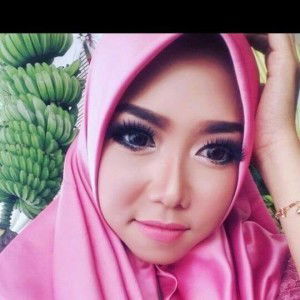 Lia Oktaviana profile icon