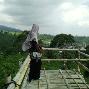 Mira Ayu profile icon