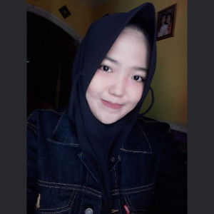 Intan Fujiati profile icon