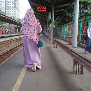 Putri Liana profile icon