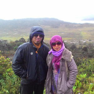 Momon Oktavia profile icon