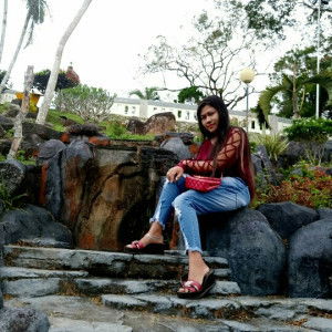 Ririn Riyanti profile icon