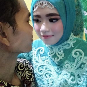 ELisya Lesthary profile icon