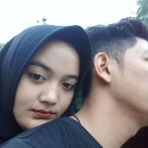 Risky Rifani profile icon