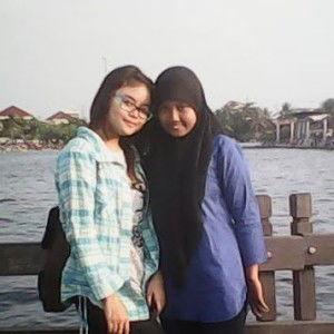 mega wahyuningsih profile icon