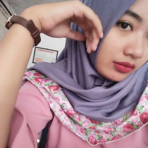 Ely Riana Isnaeni profile icon