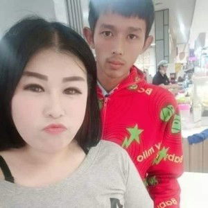 Ahling Liu profile icon