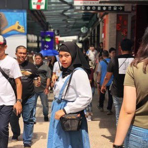 Indri Yanti Syapudtri profile icon