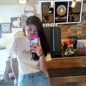 Vanessa Damulo Baring profile icon