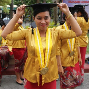 ayu mega Savitri profile icon