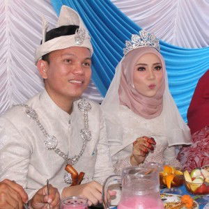 Ezzatul Syahira profile icon